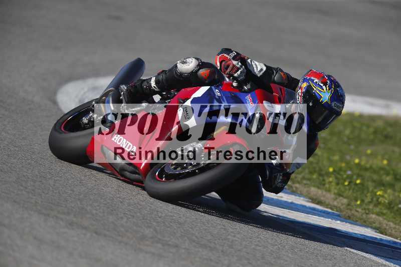 /01 26.-28.01.2024 Moto Center Thun Jerez/Gruppe schwarz-black/53